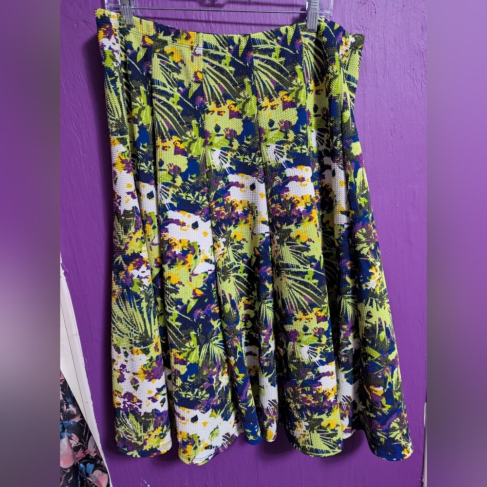 💜 Ashley Stewart Colorful Floral Textured Stretch Pleated Skater Skirt 2X 18 20